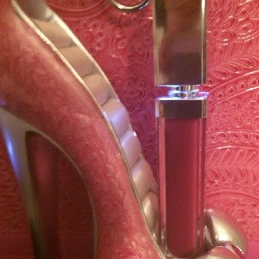 Smooch La’ Rouge Light Up Lip Gloss with Mirror on the Side